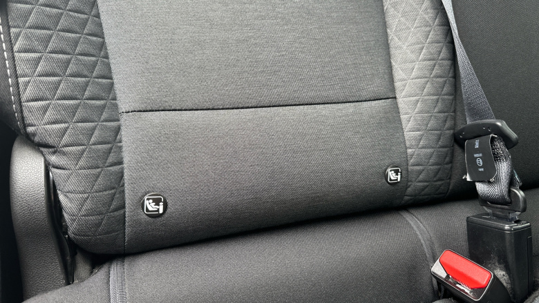 Renault Captur 1.3 TCE 140 Iconic 5dr Petrol Hatchback